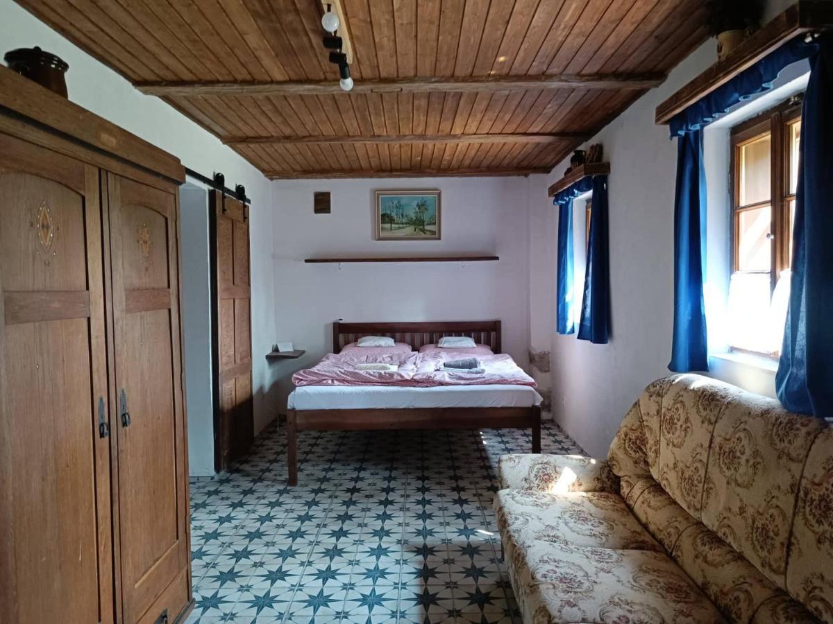 Ubytovani Pod Jilmem Zumberk Exterior foto